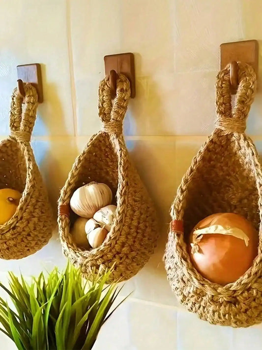 Boho Teardrop Hanging Wall Basket – Woven Rattan Planter & Storage Organizer for Kitchen, Fruits, Vegetables, or Plants